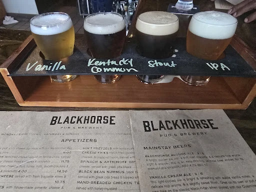 Blackhorse Pub & Brewery Clarksville photo 2